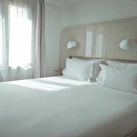 Le Marcel Gare De L'est