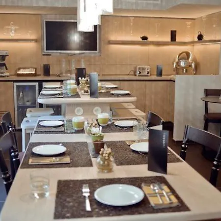 Le Marcel Gare De L'est