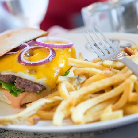 ホテル Le Marcel Gare De L'est パリ