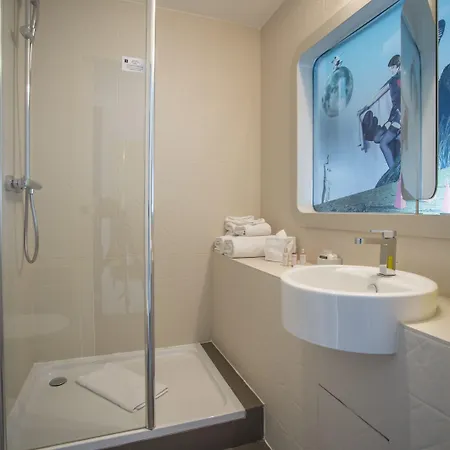 ホテル Le Marcel Gare De L'est 4*