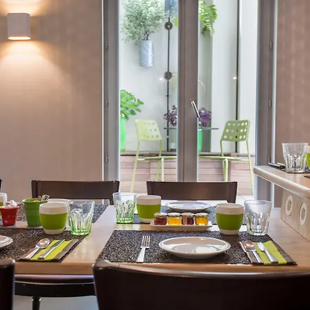 ホテル Le Marcel Gare De L'est パリ