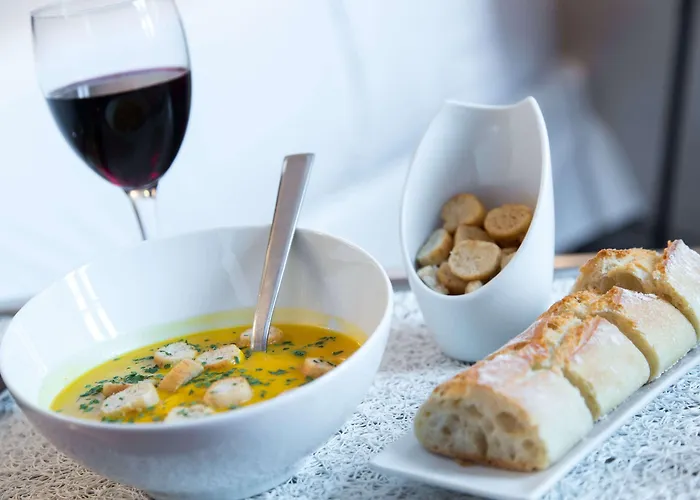 Le Marcel Gare De L'est 호텔 4*