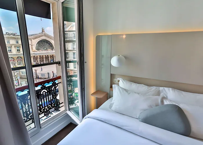 Le Marcel Gare De L'est