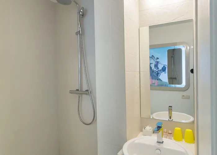 Le Marcel Gare De L'est 파리