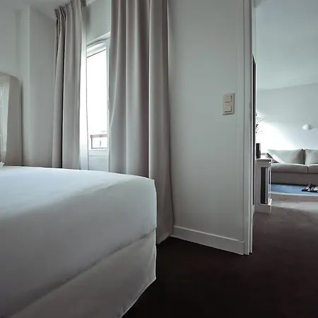 Le Marcel Gare De L'est 4*