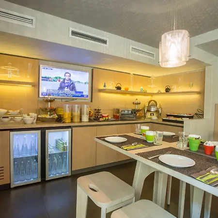 Le Marcel Gare De L'est